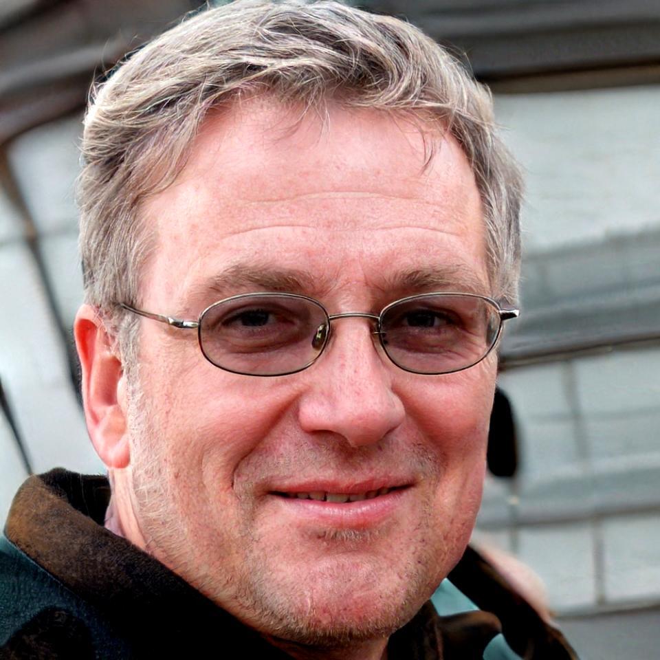 Porträt von Bastian Neumeier